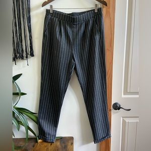 🔸 Streetwear Society🔸 striped dress pants